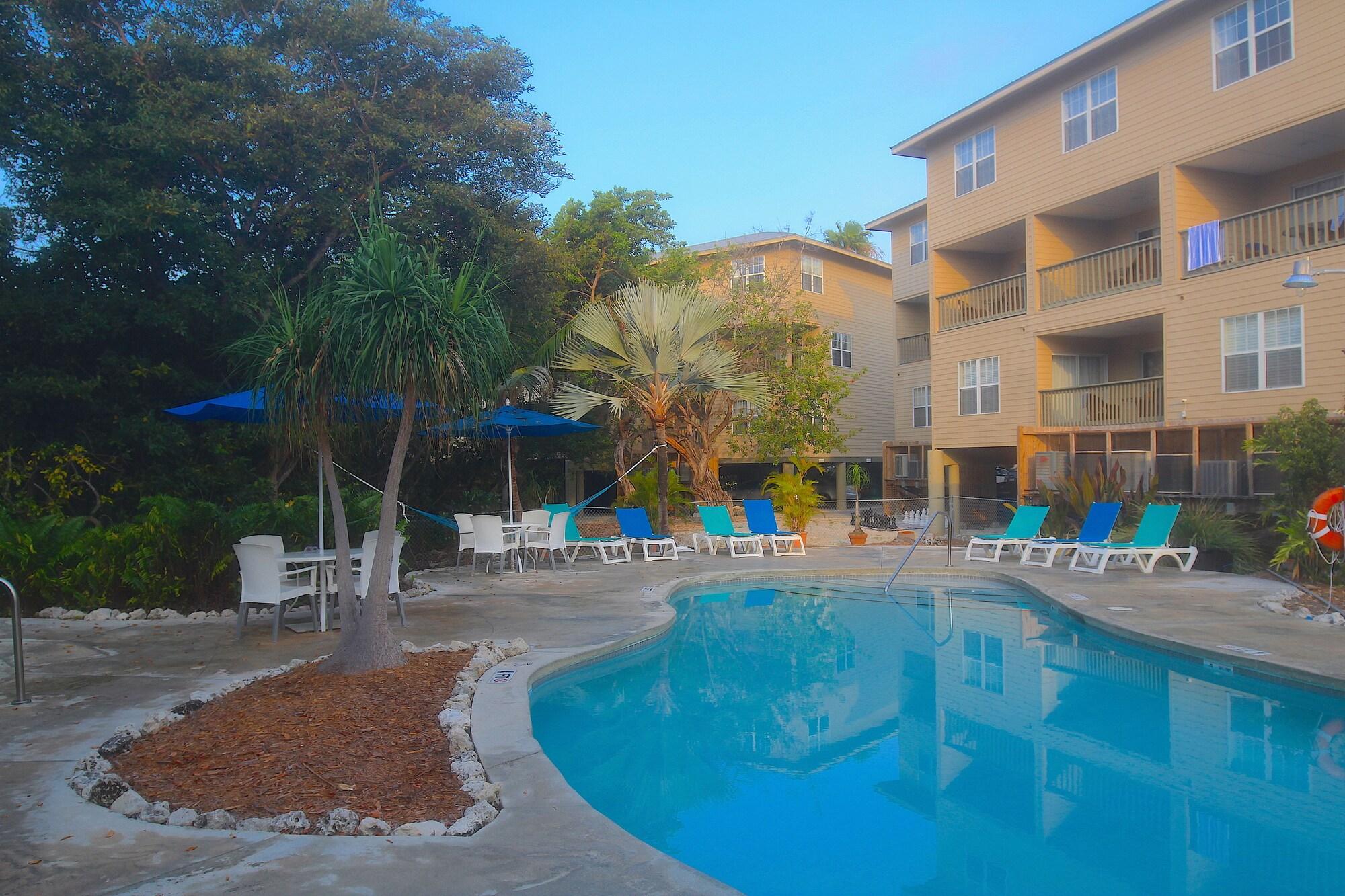 Coconut Mallory Resort And Marina Cayo Hueso Exterior foto
