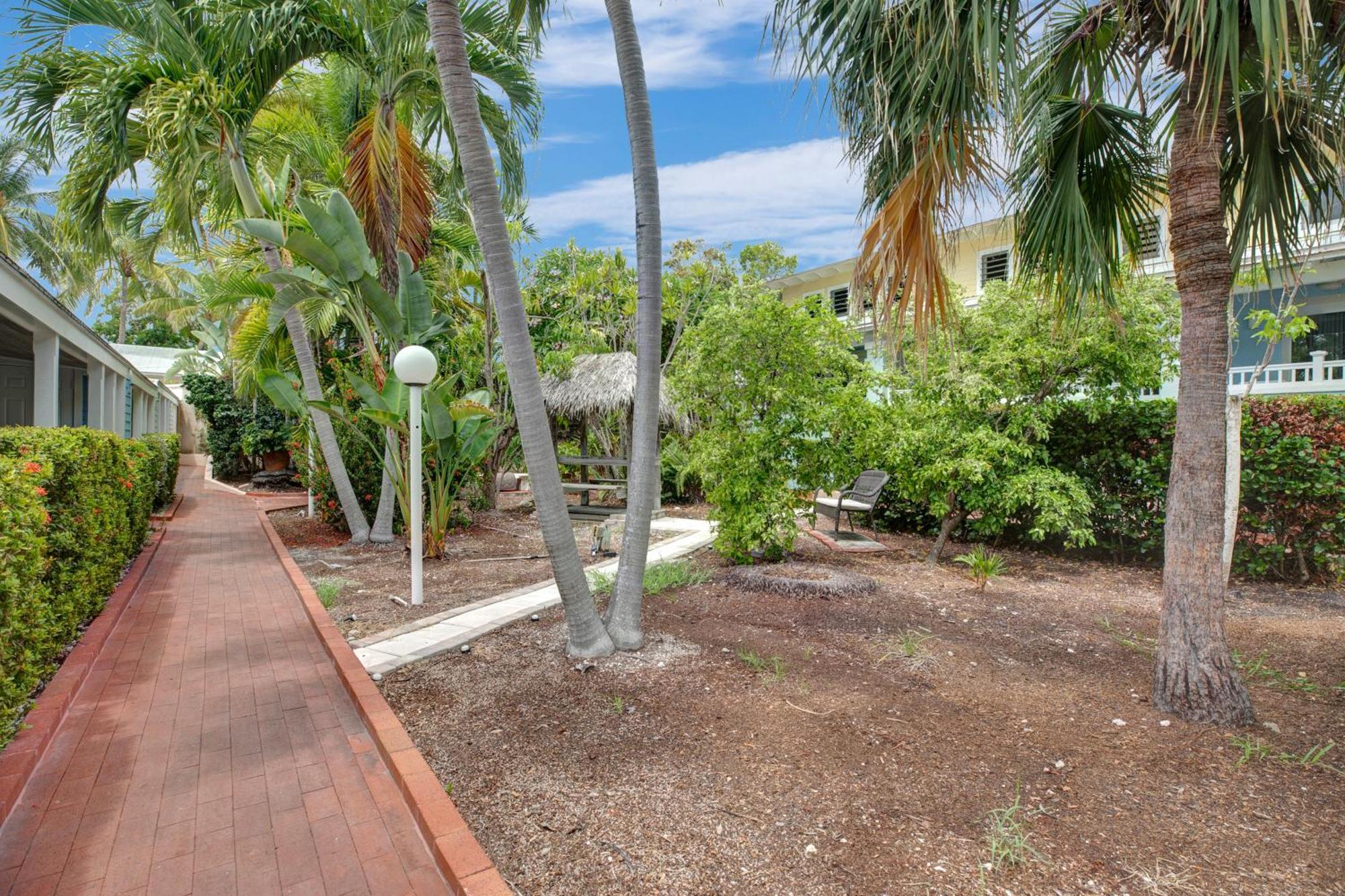 Coconut Mallory Resort And Marina Cayo Hueso Exterior foto